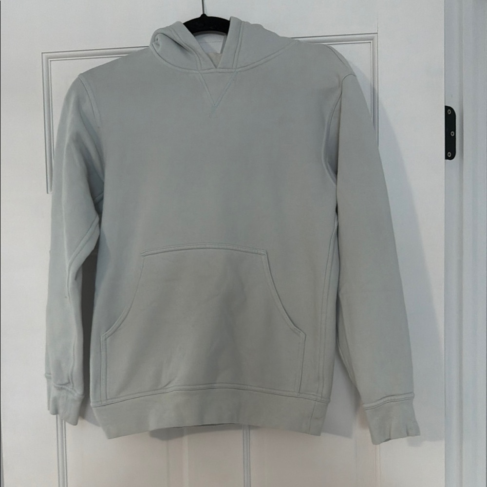 Lululemon sweatshirt